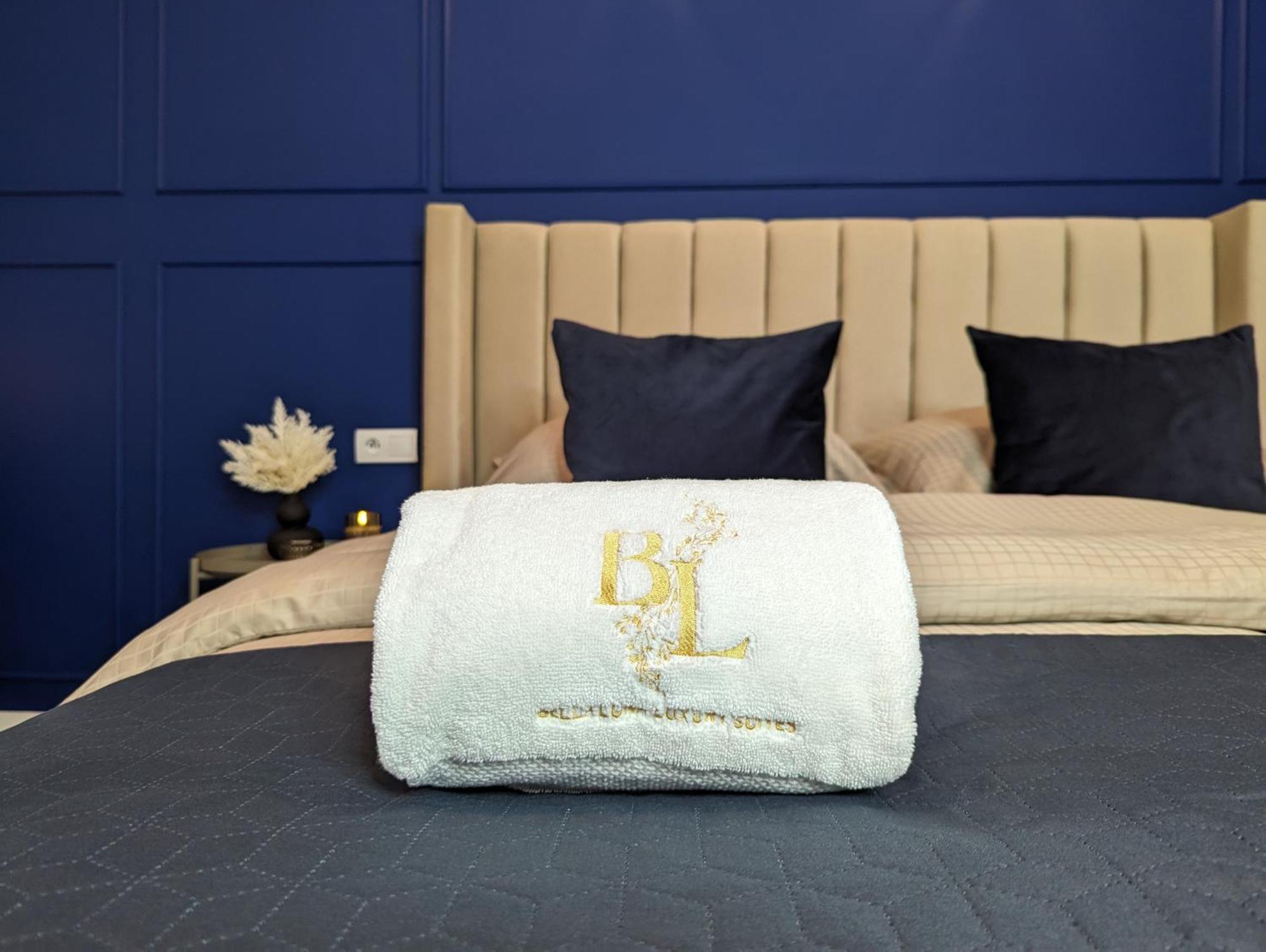 Bella Luna Luxury Suites - Chic Residence In Historic Square Warszawa Zewnętrze zdjęcie